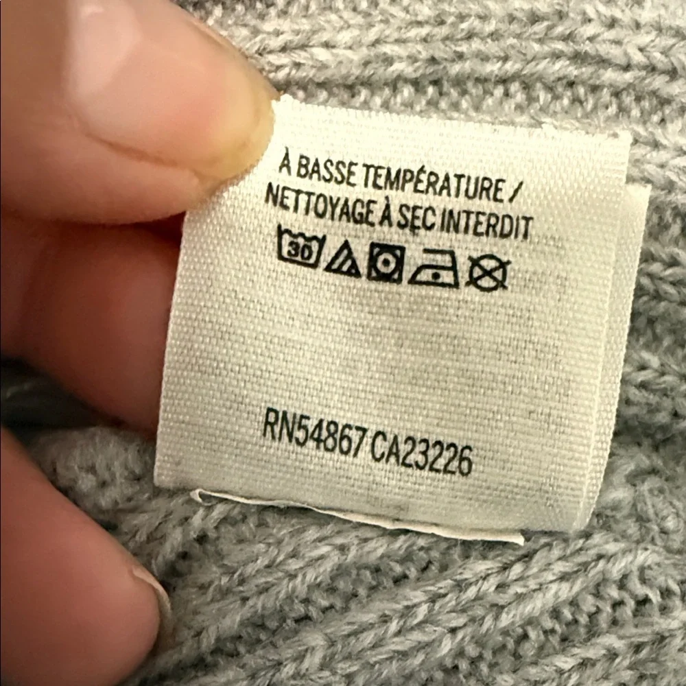 PINK Victoria's Secret Light Gray Knit Beanie